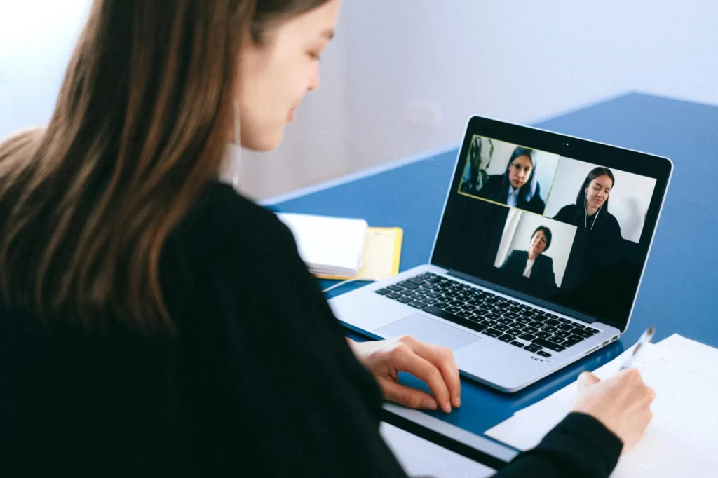 customer support team virtual meeting