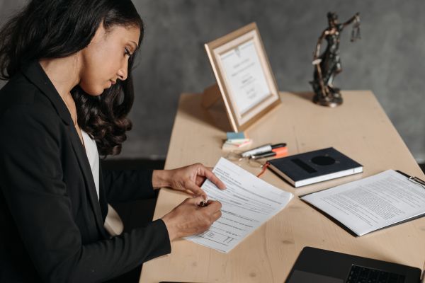 Work With Highly Qualified Experts
