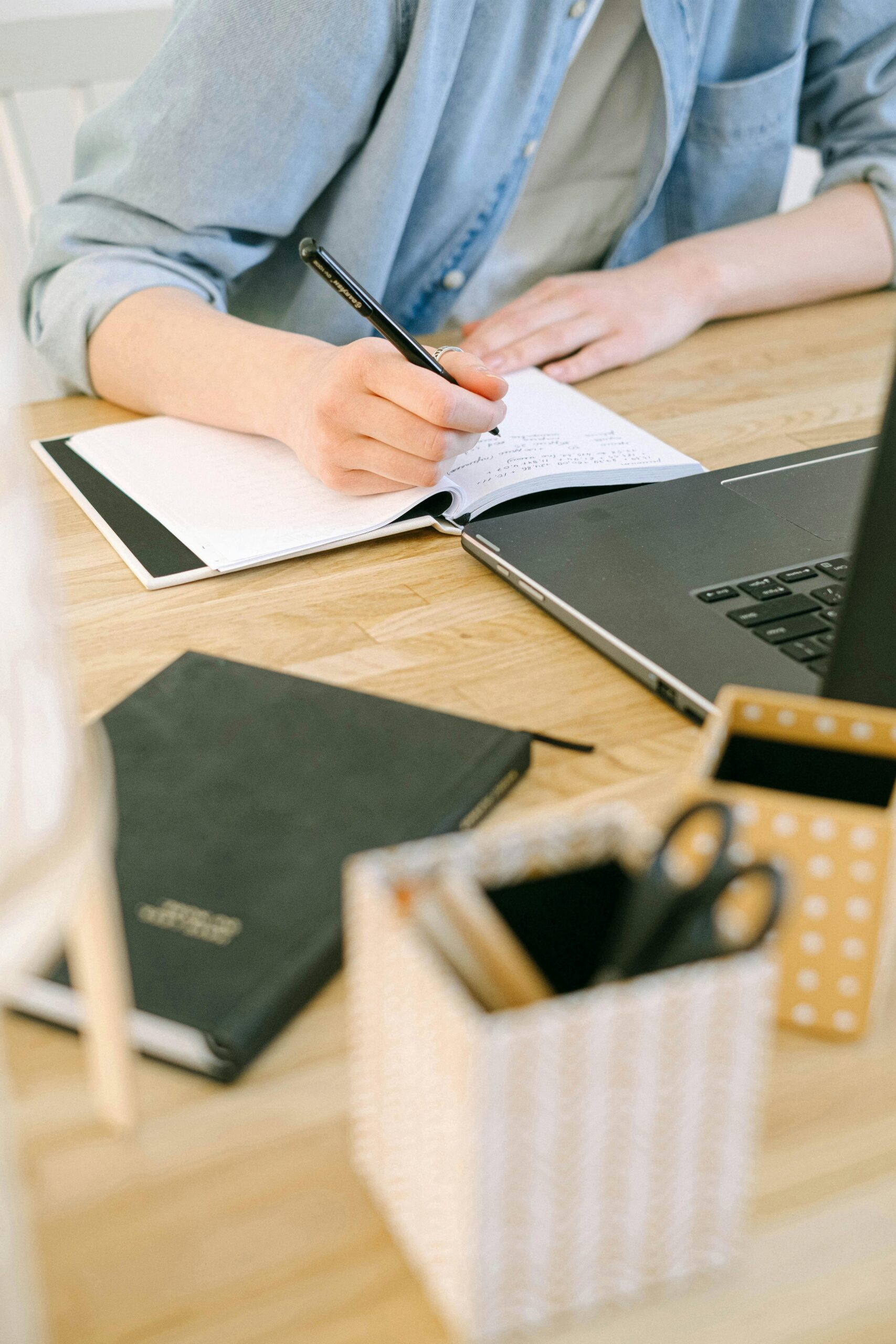 Hire the Top 1% of Email Management Virtual Assistants in India