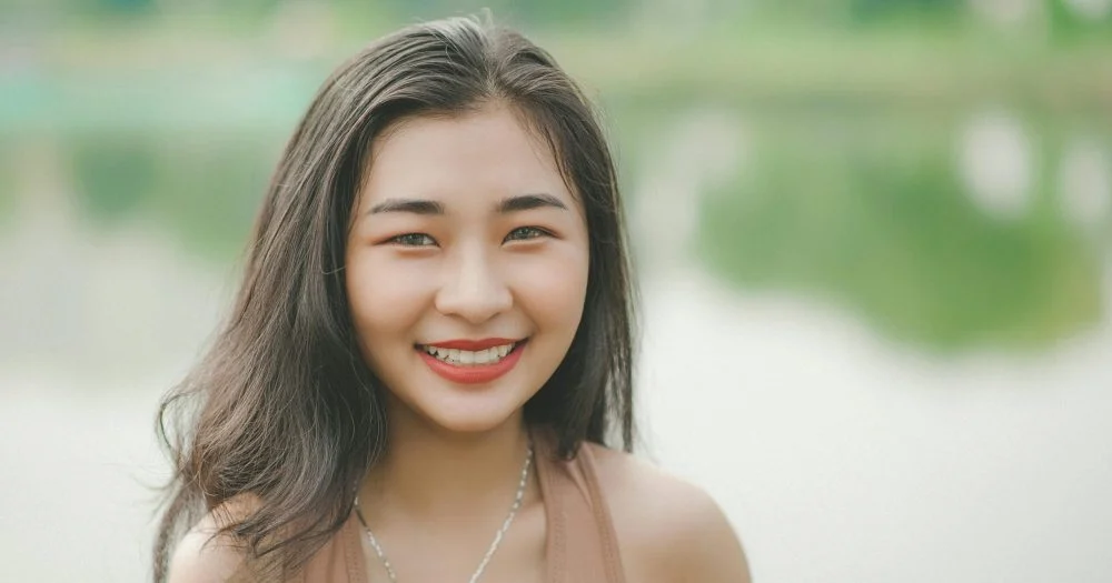 virtual personal assistant smiling